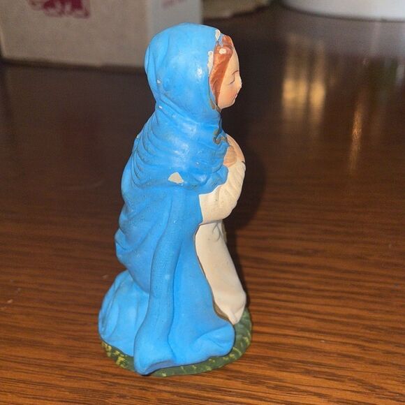 Vtg chalkware Virgin Mary from nativity scene - Picture 3 of 8